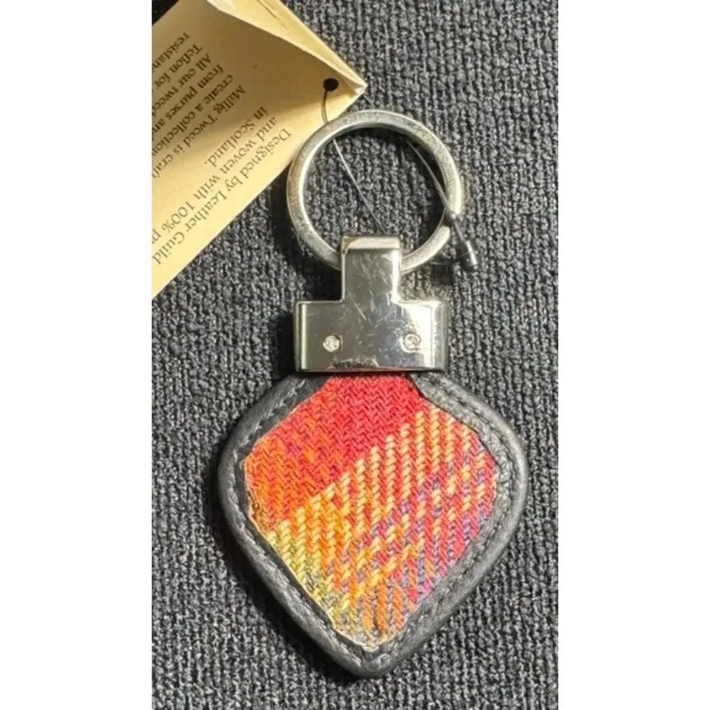 Leather Guild Tartan & Leather Heart Keyring Rowan Tweed Wool